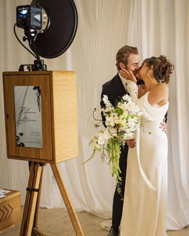 Stay Golden Photo Booth - Wedding  in San Dimas, Los Angeles County, California