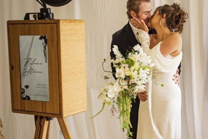 Stay Golden Photo Booth - Wedding  in San Dimas, Los Angeles County, California